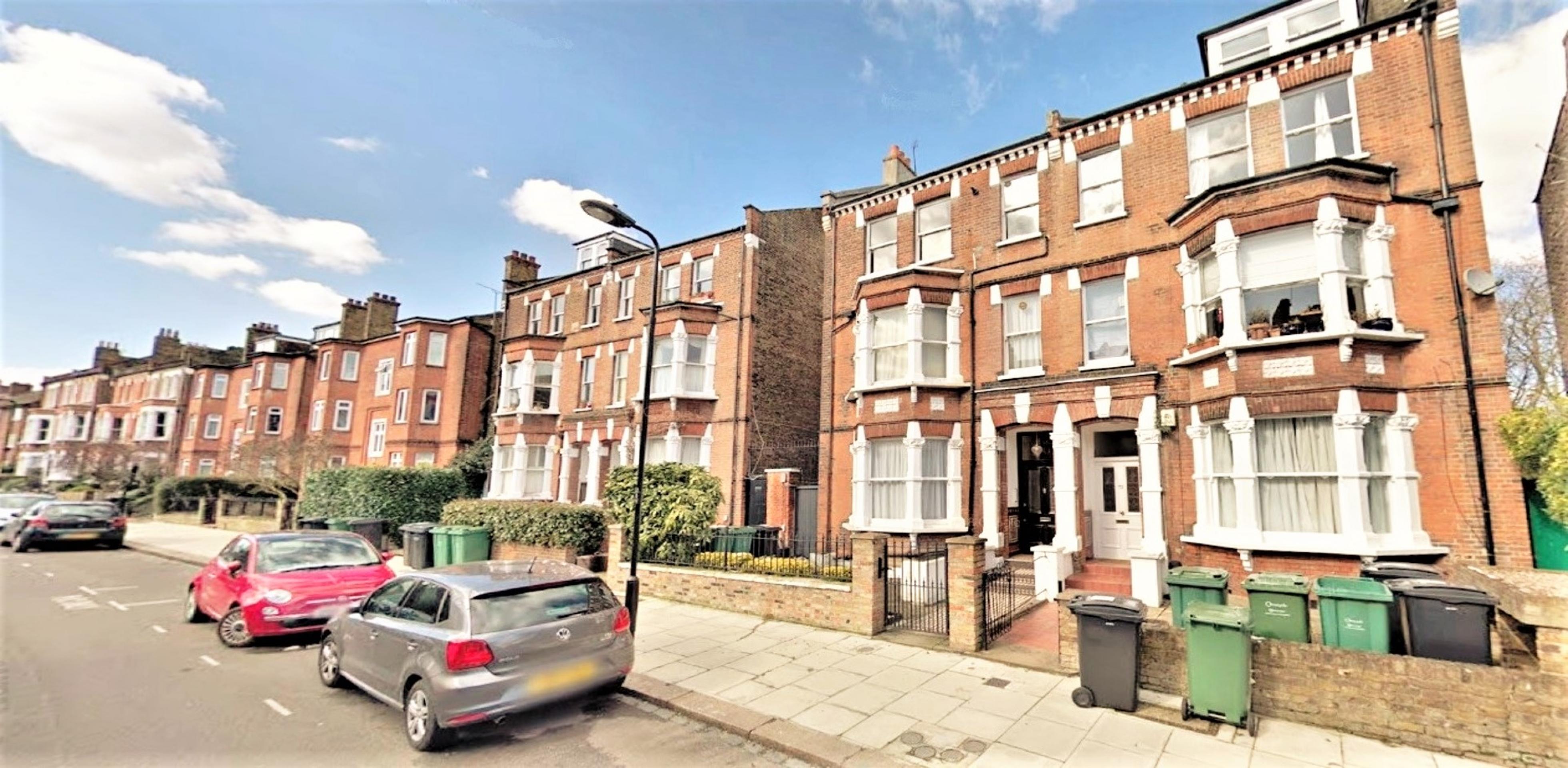 			2 Bedroom, 1 bath, 1 reception Apartment			 Savernake Road, HAMPSTEAD HEATH / GOSPEL OAK NW3
